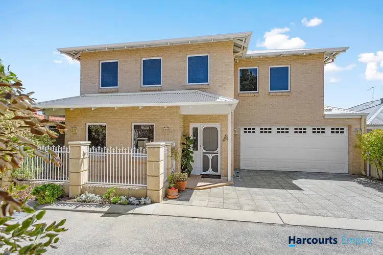 206a Gildercliffe Street, Scarborough WA 6019