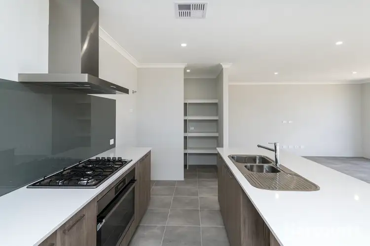 15 Binningup Terrace, Eglinton WA 6034