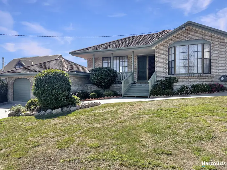 30 Erythos Grove, St Helens TAS 7216
