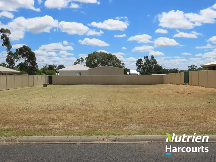 16 Luscombe Street, Chinchilla QLD 4413