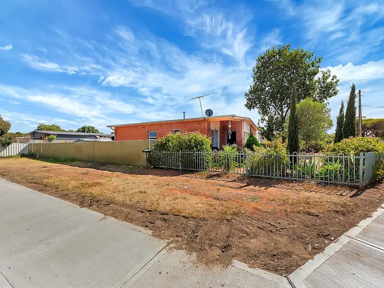2 Hinsley Road, Smithfield Plains SA 5114
