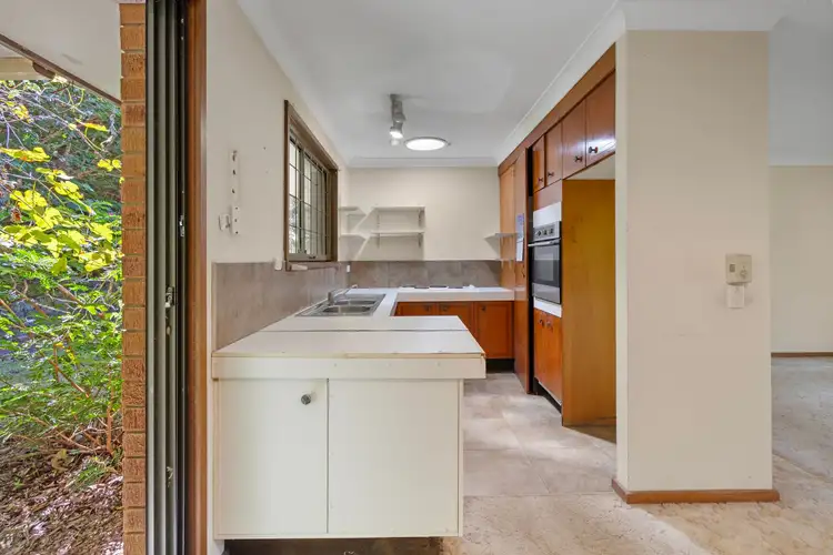 Third view of Homely house listing, 6 Mualla Drive, Ashmore QLD 4214