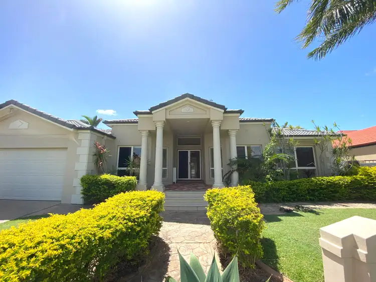 4 Christa Way, Benowa QLD 4217