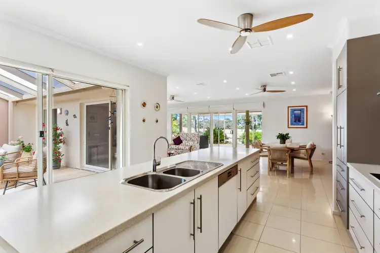 Sixth view of Homely house listing, 5 Links Court, Mccracken SA 5211