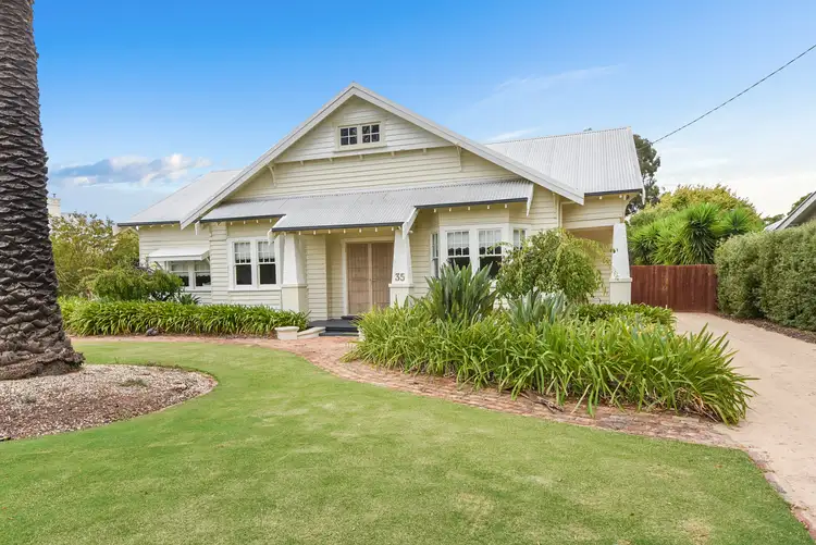 35 Palk Street, Horsham VIC 3400