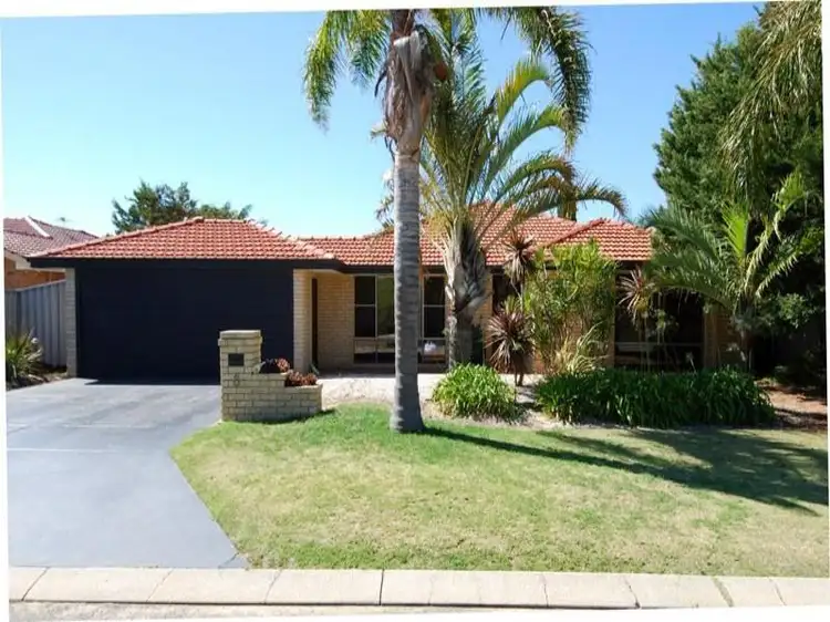 8 Zollner Close