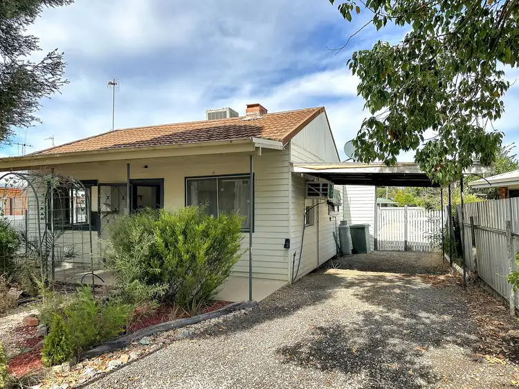 372 Fitzroy Street, Deniliquin NSW 2710