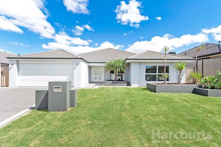 19 Montreal Street, Wanneroo WA 6065