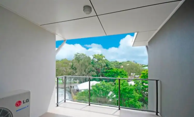 Fifth view of Homely unit listing, 21/11 Riding Road, Hawthorne QLD 4171