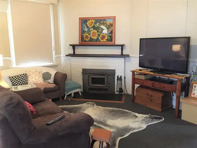 Sixth view of Homely unit listing, 2/5 Coplestone Street, Scottsdale TAS 7260