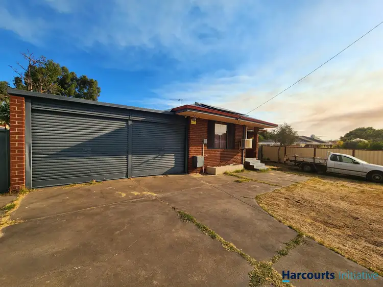 60 Nanovich Avenue, Girrawheen WA 6064