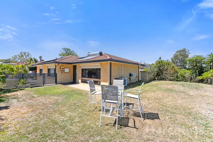 2 Muskoka Avenue, Wanneroo WA 6065