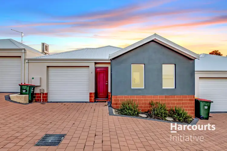 3/16 Calvert Way, Girrawheen WA 6064