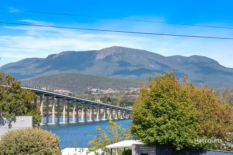 19 Marana Avenue, Rose Bay TAS 7015