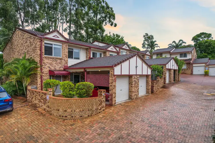 3809 Pacific Highway