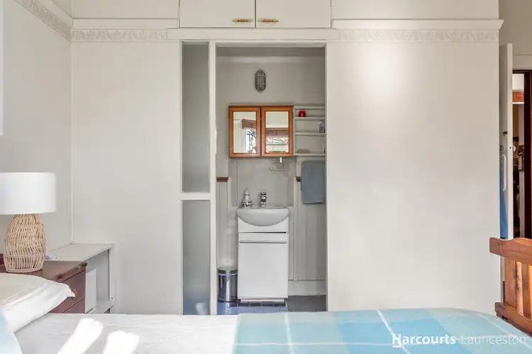 Sixth view of Homely house listing, 8 Como Crescent, Newstead TAS 7250