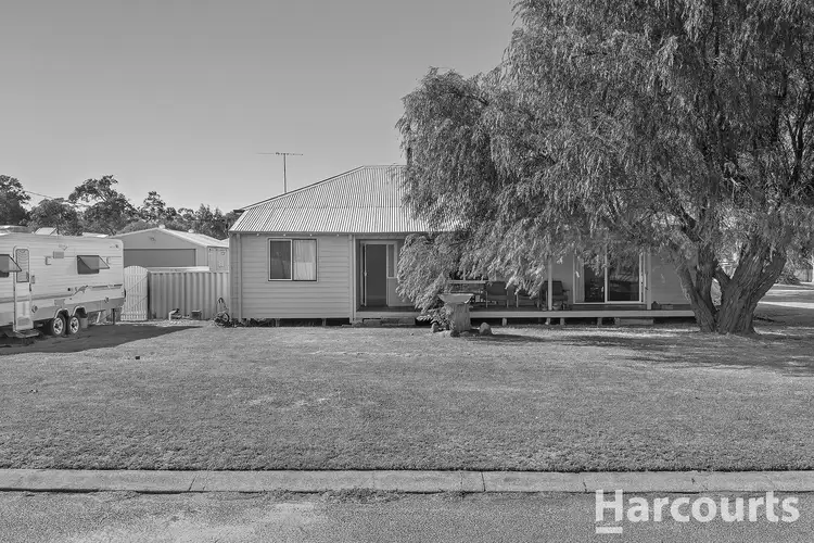 26 Paull Street, Furnissdale WA 6209