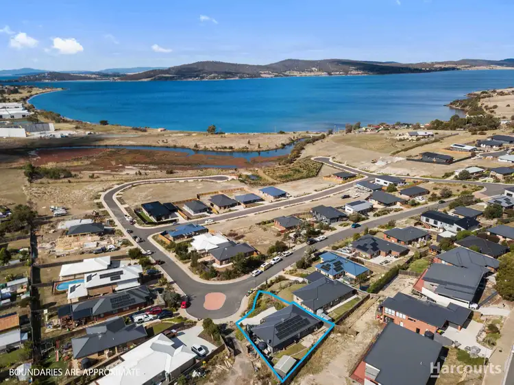38 Enchantress Street, Rokeby TAS 7019