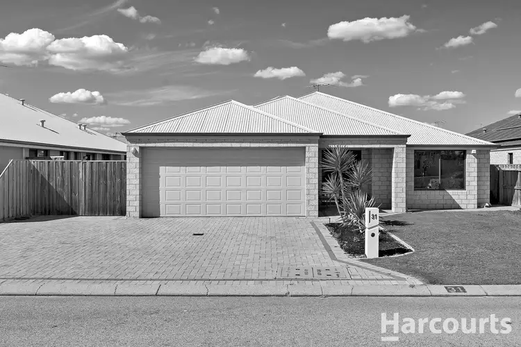 31 Grasshill Grange, Halls Head WA 6210