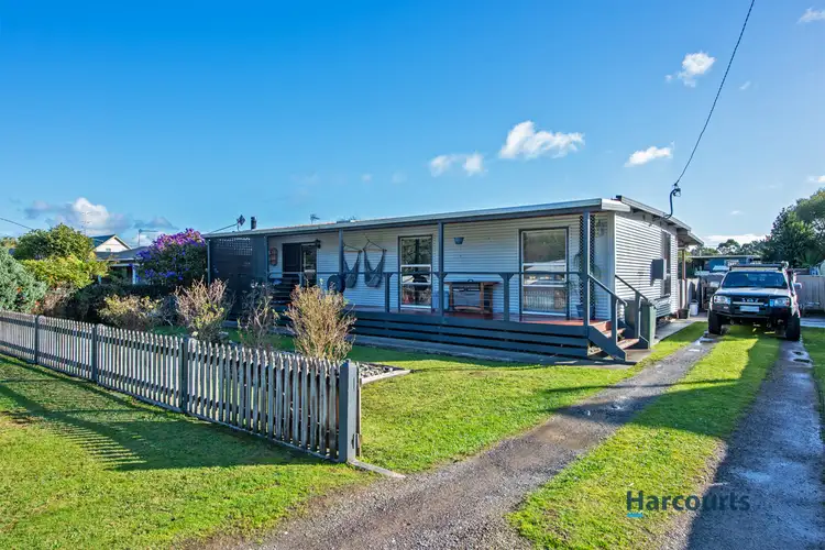 9 Mary Street, Strahan TAS 7468