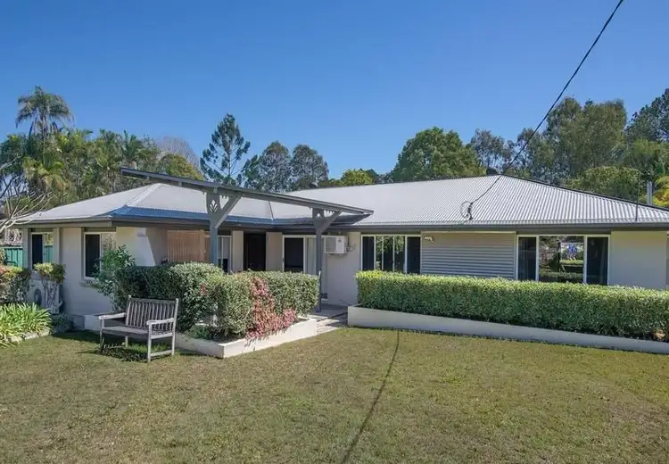 23 Hillside Drive