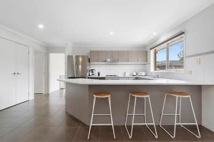 8A Station Street