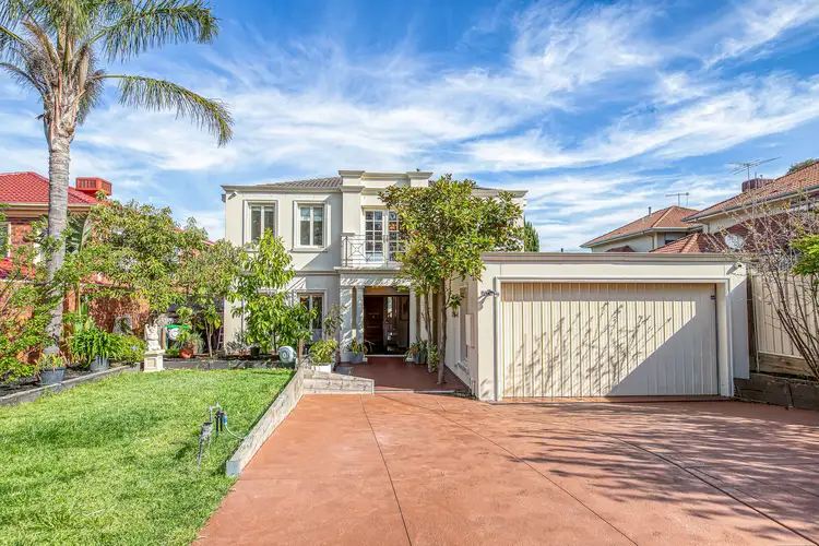 42 Prestbury Drive, Vermont South VIC 3133