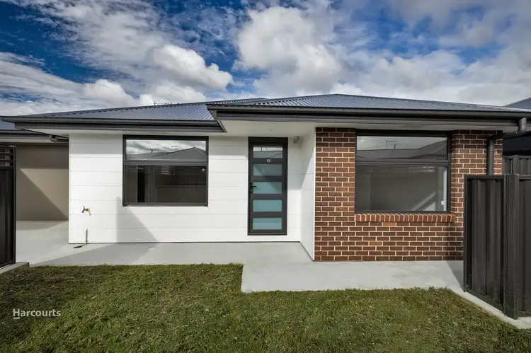 10/18 Eveline Court, Devonport TAS 7310