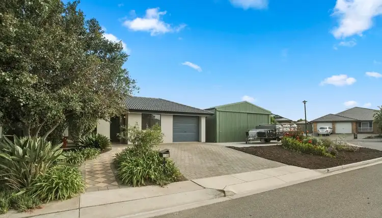 13 Tangerine Court