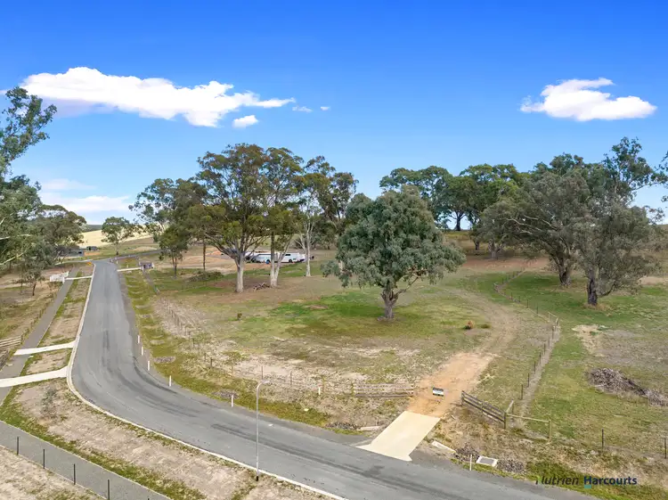 21 Bainbridge Way, Alexandra VIC 3714