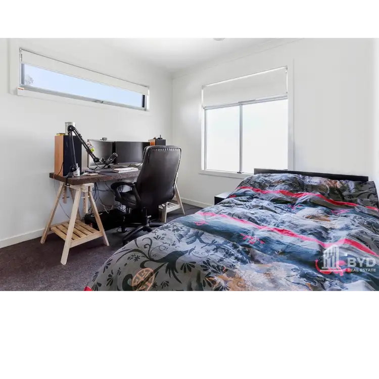 Seventh view of Homely townhouse listing, 5/118-120 Kennington Park Drive, Endeavour Hills VIC 3802