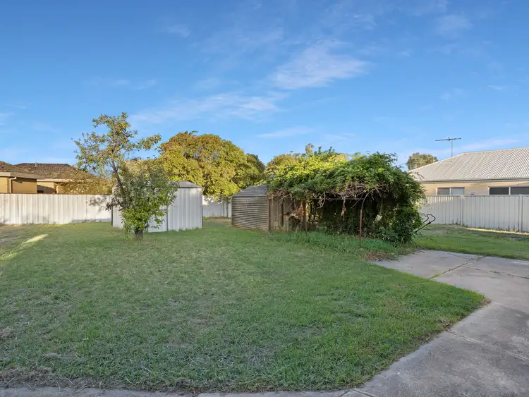 Fifth view of Homely house listing, 2 Appin Street, Wangaratta VIC 3677