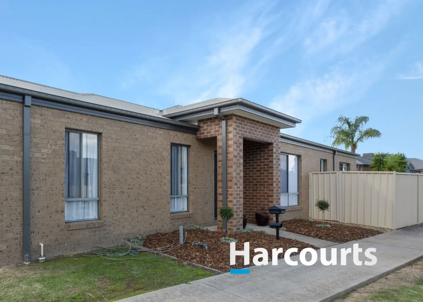 Main view of Homely townhouse listing, 17 Creek View End, Wangaratta VIC 3677
