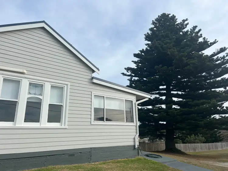 16 Main street, Currie TAS 7256