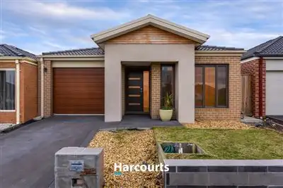 Main view of Homely house listing, 25 Celsius Drive, Cranbourne North VIC 3977