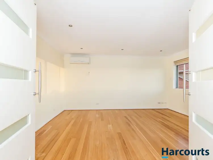 Fifth view of Homely house listing, 10 Block Place, Ocean Reef WA 6027