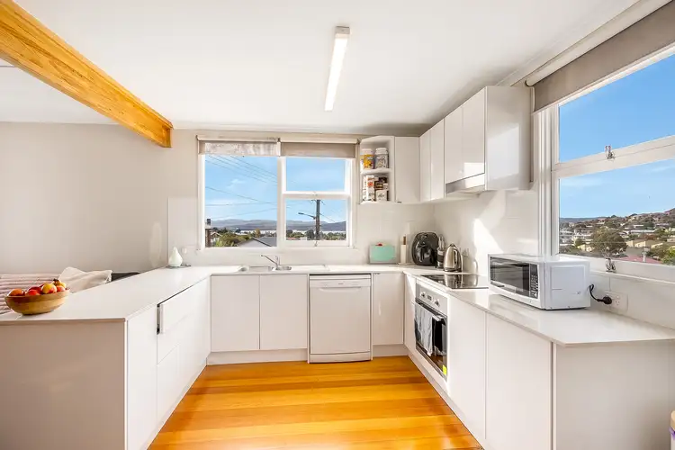 8 Hotham Court, Glenorchy TAS 7010