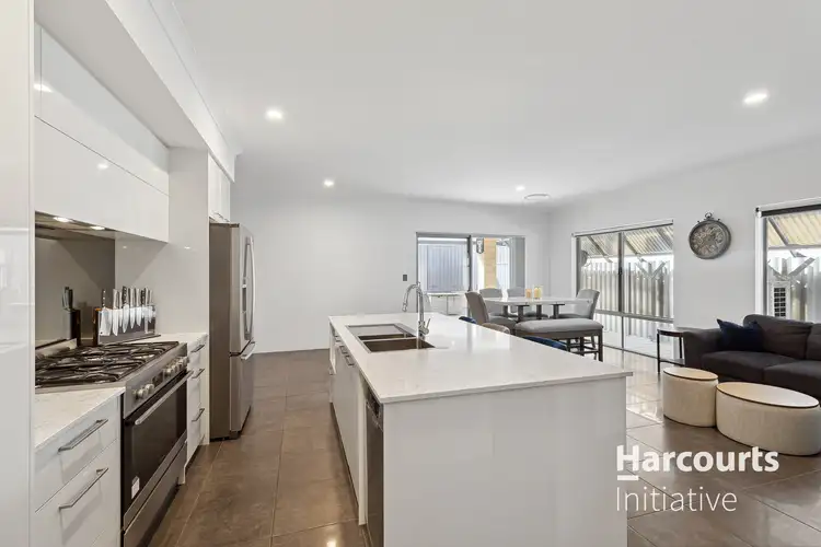 Fourth view of Homely house listing, 5 Estoril Approach, Brabham WA 6055