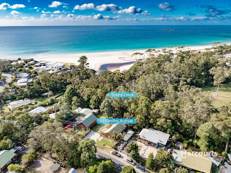 17 Kenelm Avenue, Sisters Beach TAS 7321