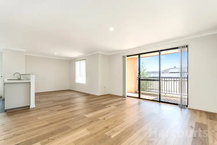 Fourth view of Homely unit listing, 2/8 Wattlebird Loop, Joondalup WA 6027