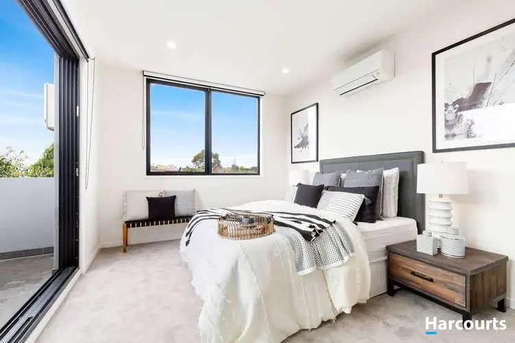 Fifth view of Homely apartment listing, 2/14 Templestowe Road, Bulleen VIC 3105