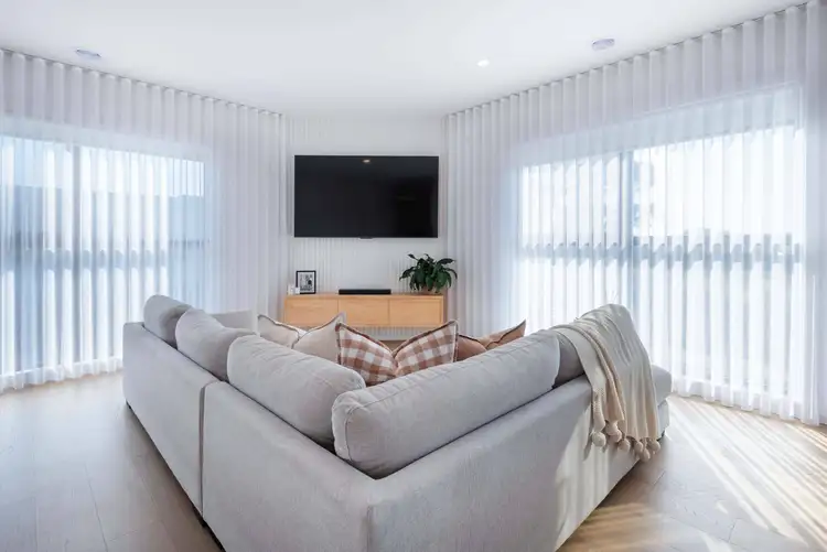 Second view of Homely house listing, 18 Aberfeldy Crescent, Cranbourne South VIC 3977