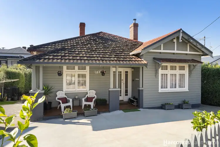 54 Connaught Crescent