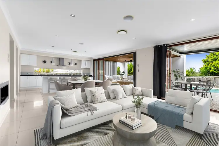 112 Birchwood Crescent