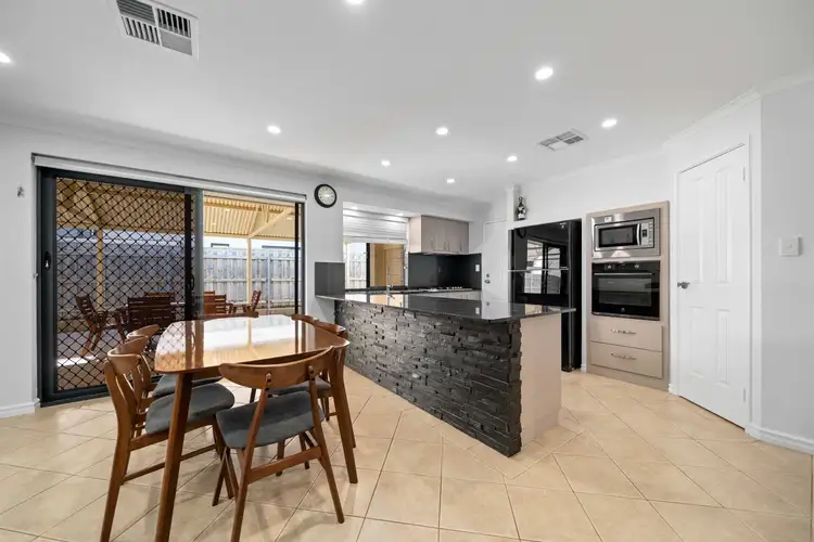 17 Marlborough Way, Quinns Rocks WA 6030