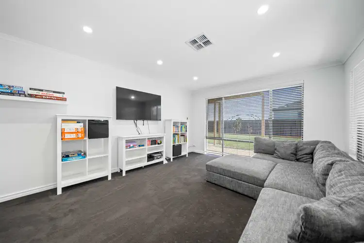 Sixth view of Homely house listing, 17 Marlborough Way, Quinns Rocks WA 6030