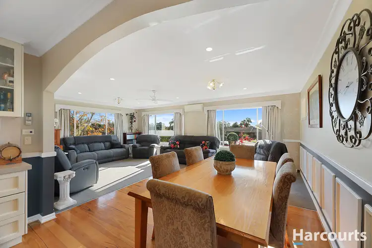 Fifth view of Homely house listing, 17 Crowe Court, Newborough VIC 3825