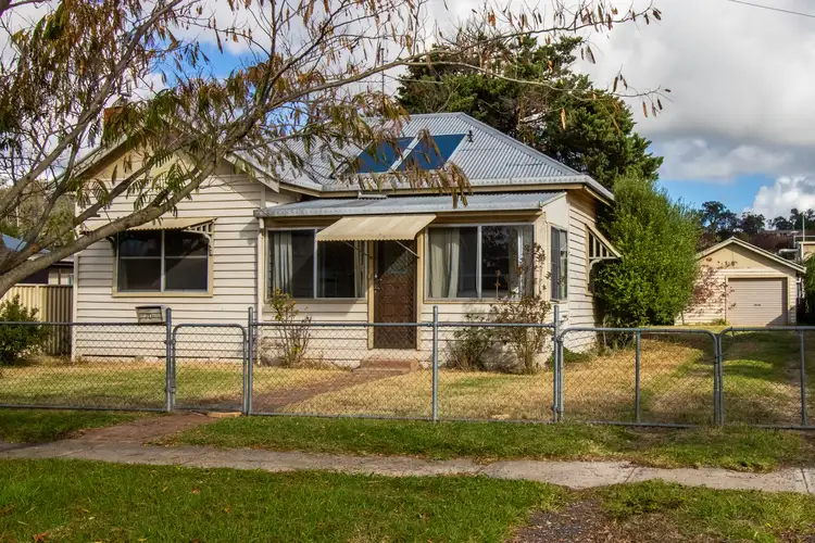 70E Apsley Street, Walcha NSW 2354