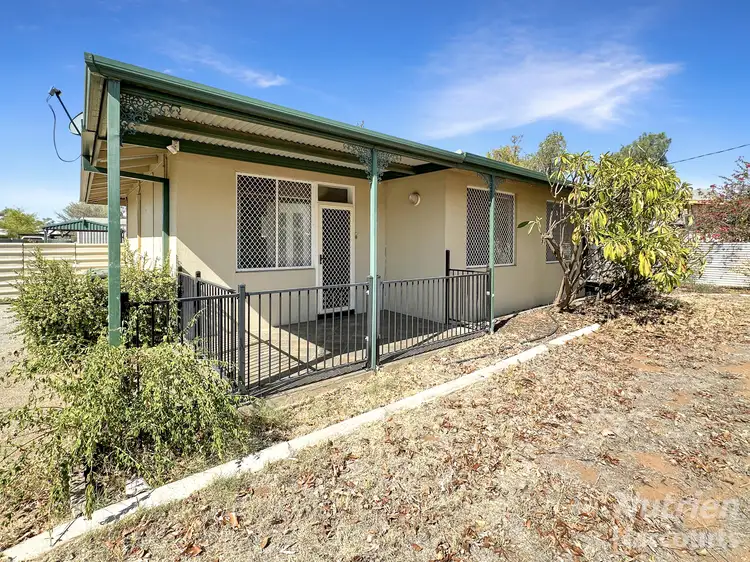 53 Larapinta Drive