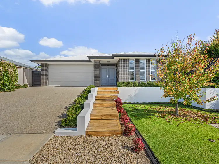 6 Fairlight Place, Seaford Rise SA 5169